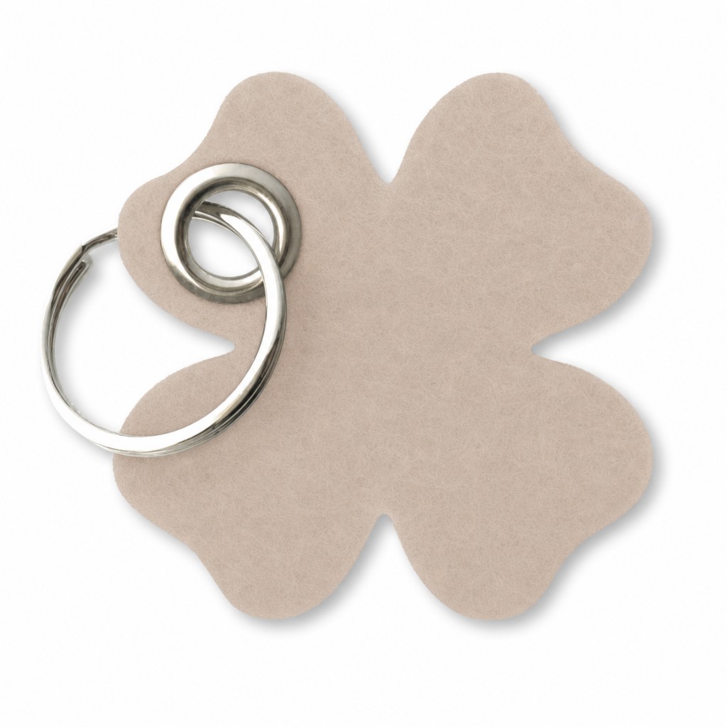 Filz-Schlüsselanhänger Kleeblatt in Beige mit Metallöse und Schlüsselring – Werbeartikel aus 3 mm Filz