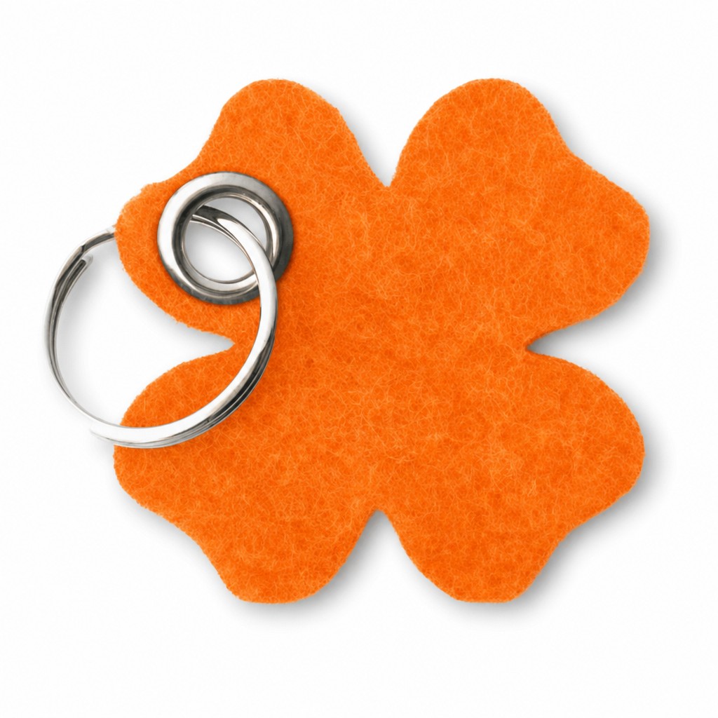Filz-Schlüsselanhänger Kleeblatt in Orange mit Metallöse und Schlüsselring – Werbeartikel aus 3 mm Filz