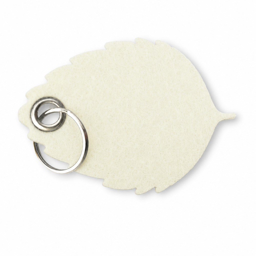 Filz-Schlüsselanhänger Blatt in Creme mit Metallöse und Schlüsselring – Werbeartikel aus 3 mm Filz